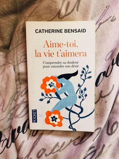 Aime toi la vie t'aime